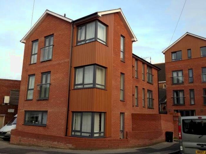 8 Bedroom Property To Rent In Saxton Court, Gillingham, Kent, ME7