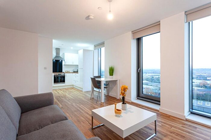 2 Bedroom Flat For Sale In Michigan Avenue, Salford, Greater Manchester, M50