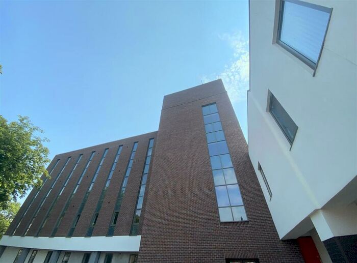 1 Bedroom Apartment To Rent In Sky Gardens, Crosby Road North, Waterloo, Liverpool, L22