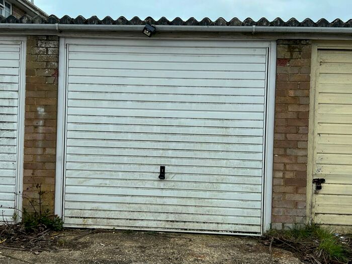 Property To Rent In Beaumont Park, BN17