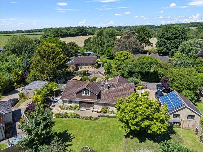 4 Bedroom Detached House For Sale In Bradford Lane, Longburton, Sherborne, DT9