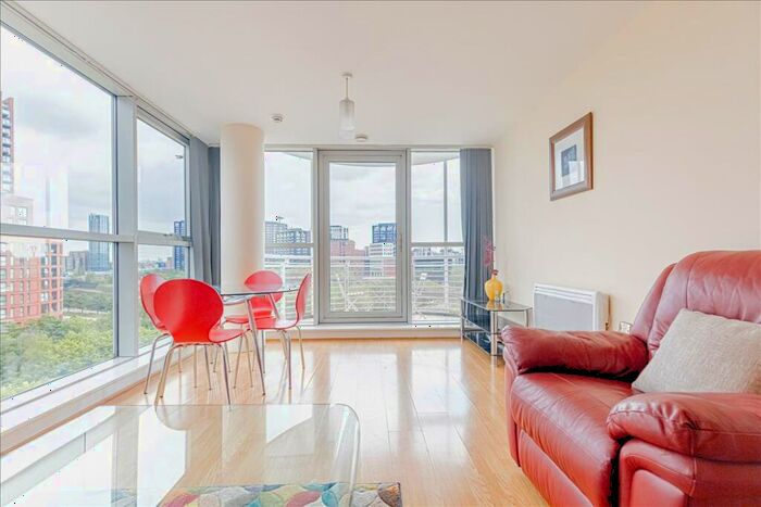 2 Bedroom Apartment To Rent In Switch House, Blackwall Way, London, E14