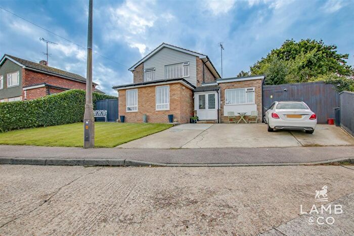 4 Bedroom Detached House For Sale In Orchard Close, Ramsey, CO12