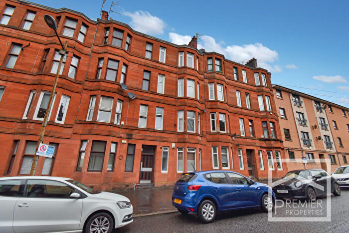 1 Bedroom Flat To Rent In Strathcona Drive, Anniesland, G13