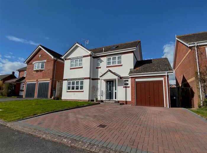 5 Bedroom Detached House To Rent In Norton Drive, Ford, Salisbury, SP4