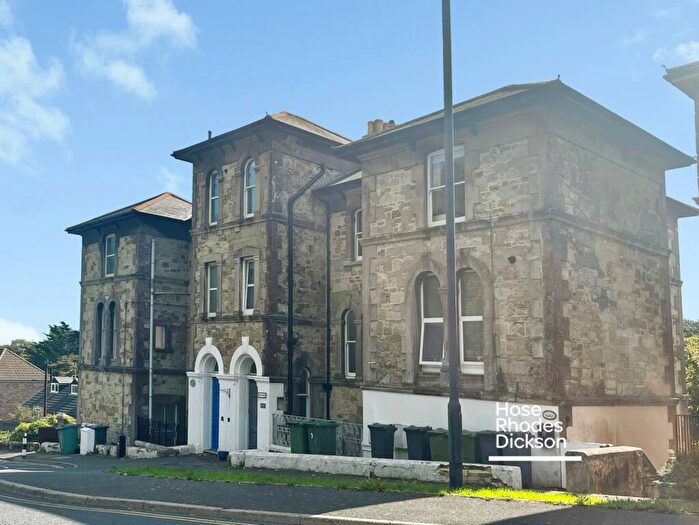 2 Bedroom Flat To Rent In St. Boniface Road, Ventnor, Isle Of Wight, PO38