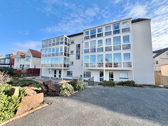 2 Bedroom Flat For Sale In Bannister Court, Bispham, FY2