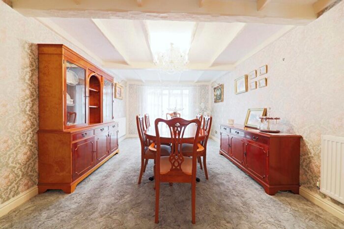 4 Bedroom Detached House For Sale In The Green, Old Ellerby, Hull, East Riding Of Yorkshire, HU11