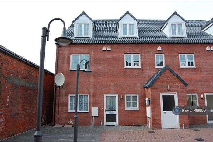 2 Bedroom Flat To Rent In Drummond Road, Skegness, PE25