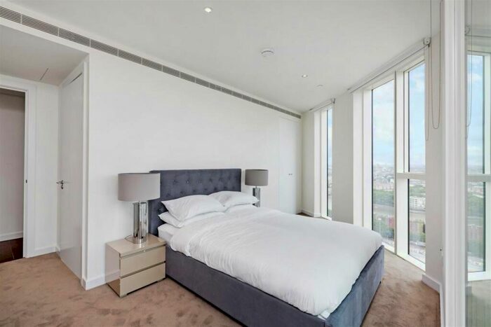 1 Bedroom Flat To Rent In Sky Gardens, London, SW8