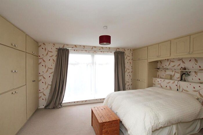 4 Bedroom Detached House For Sale In South Rise, Binbrook, Market Rasen., LN8