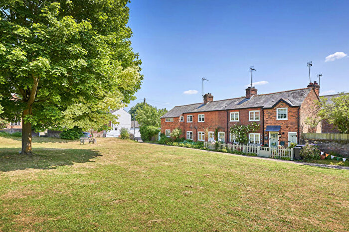 3 Bedroom Semi-Detached House For Sale In Garden Fields, Kimpton, Hitchin, Hertfordshire, SG4