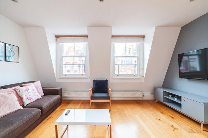 2 Bedroom Flat To Rent In Hanson Street, Fitzrovia, London, W1W