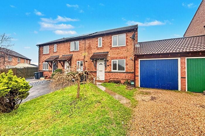 3 Bedroom Terraced House For Sale In Chickerell, DT3