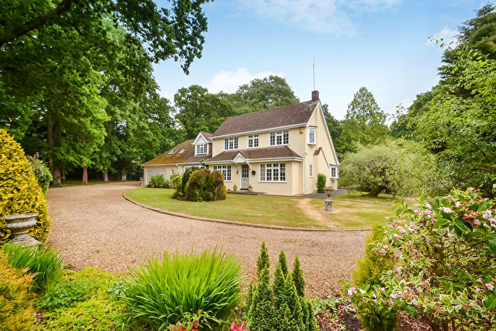 4 Bedroom Detached House For Sale In Hambledon, Hampshire, PO7