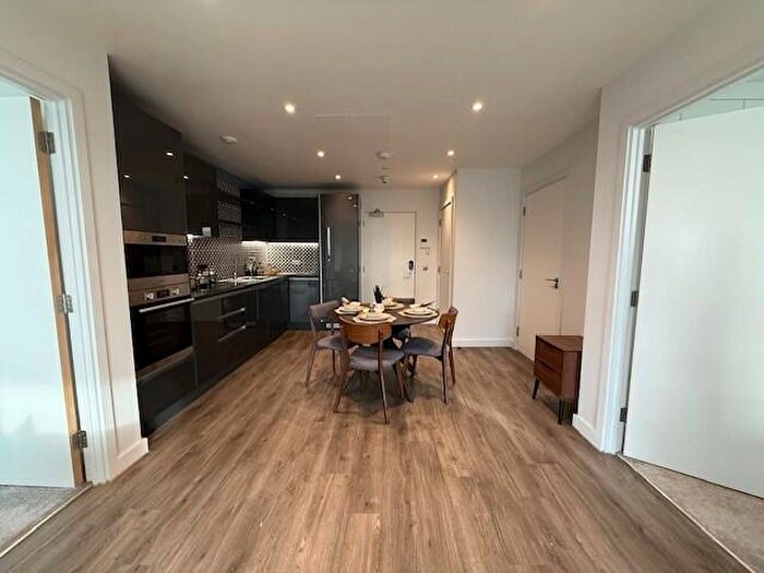 2 Bedroom Apartment To Rent In The Helm, Holdenhurst Road, BH8