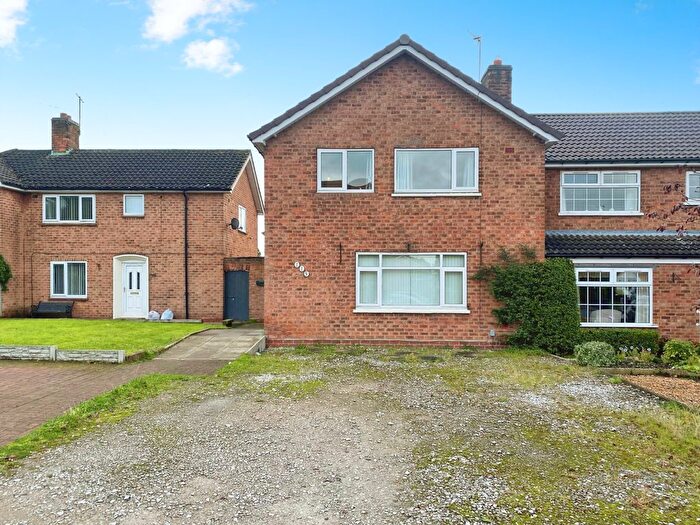 3 Bedroom Semi-Detached House For Sale In Wyatt Road, Sutton Coldfield, B75