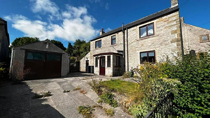 3 Bedroom Cottage To Rent In Little Hucklow, Buxton, SK17