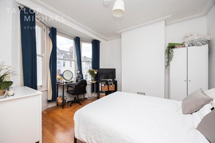 5 Bedroom Terraced House To Rent In Bonchurch Road, Brighton, BN2