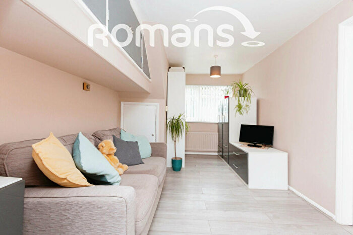 1 Bedroom Maisonette To Rent In Pine Drive, GU17