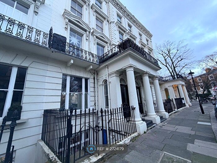 Studio To Rent In St. Stephens Crescent, London, W2