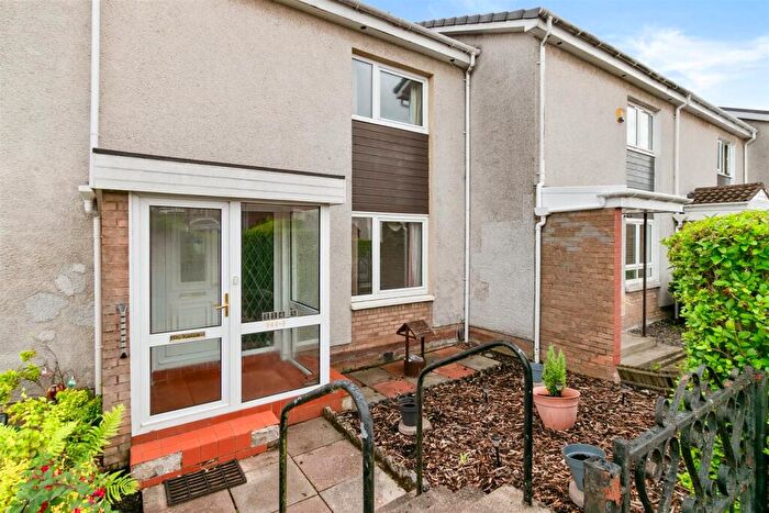 2 Bedroom Terraced House For Sale In Shakespeare Avenue, Clydebank, G81