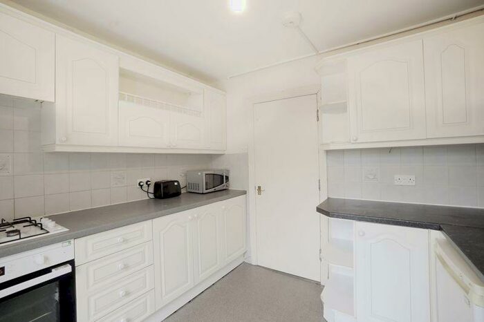 4 Bedroom Terraced House To Rent In Ditchling Rise, Brighton, BN1