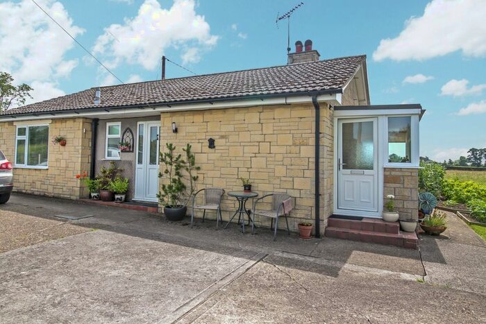 3 Bedroom Bungalow To Rent In Huntingford, Gillingham, Dorset, SP8