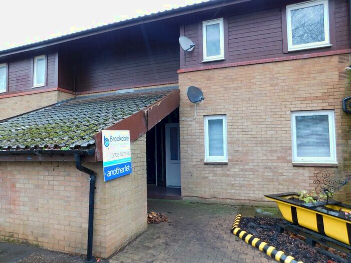 1 Bedroom Ground Flat To Rent In Lessingham, Peterborough, Cambridgeshire, PE2