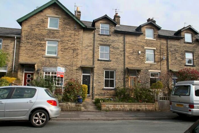 4 Bedroom Terraced House To Rent In Ash Grove, Ilkley LS29