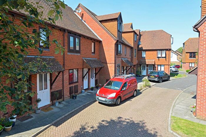 1 Bedroom Flat For Sale In Wey Road, Godalming, Surrey, GU7