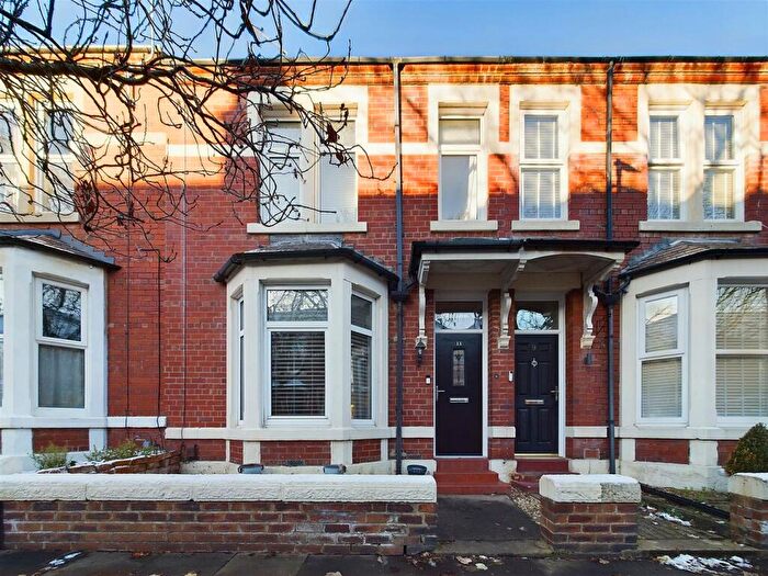 3 Bedroom Terraced House For Sale In Sandringham Gardens, North Shields, NE29