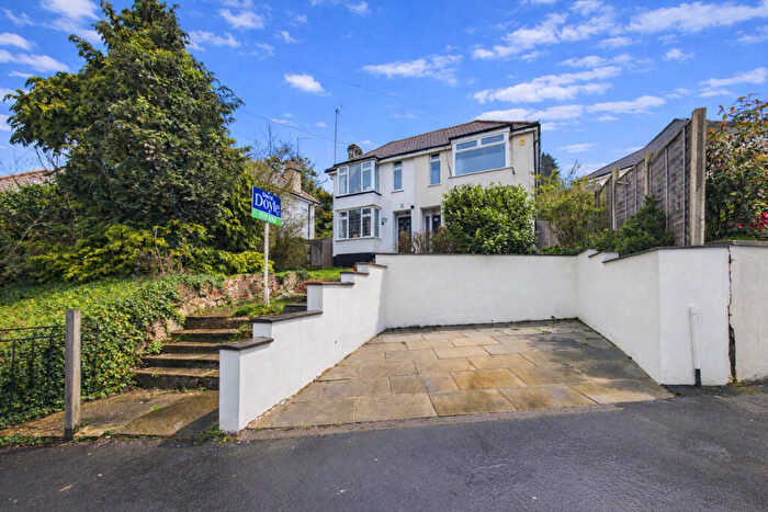 3 Bedroom Semi Detached House For Sale In Lawn Lane, Hemel Hempstead, HP3