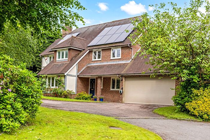 5 Bedroom Detached House For Sale In Fryern Road, Storrington, RH20