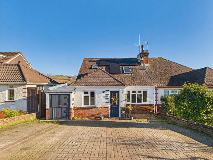 4 Bedroom Semi-Detached Bungalow For Sale In Vale Avenue, Findon Valley, Worthing, BN14