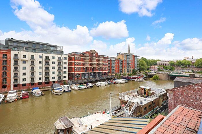 2 Bedroom Apartment For Sale In Welsh Back | Harbourside, BS1