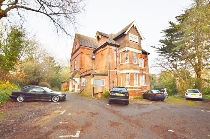 1 Bedroom Flat To Rent In Manor Road, Bournemouth, Dorset, BH1