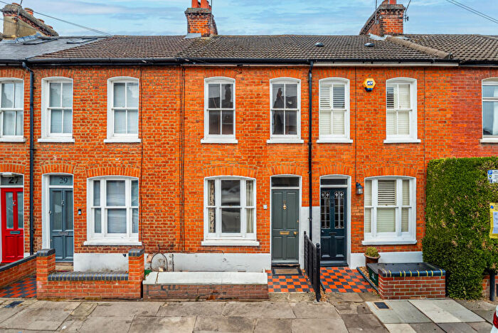 3 Bedroom Terraced House To Rent In West View Road, St Albans, Herts, AL3