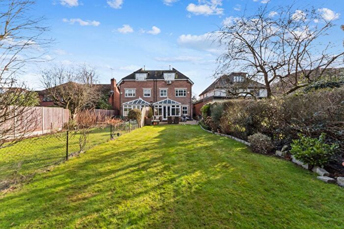 5 Bedroom Semi-Detached House For Sale In Ducks Hill Road, Northwood, HA6