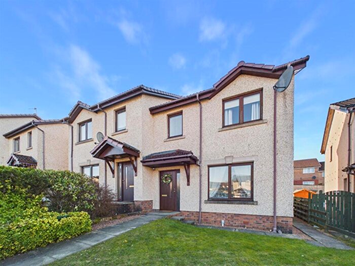 3 Bedroom House For Sale In Simpson Place, Perth, PH1