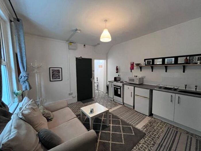 1 Bedroom Flat To Rent In Richmond Terrace, Uplands, Swansea, SA2