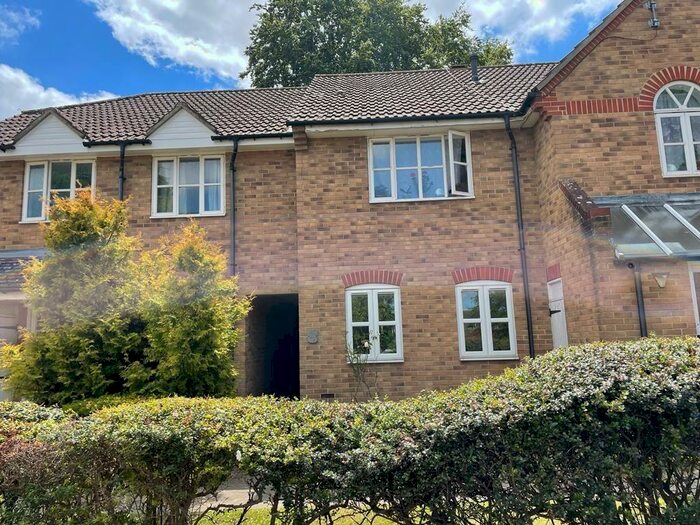 2 Bedroom Apartment To Rent In Didcot, OX11