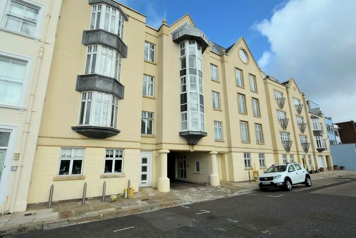 3 Bedroom Apartment To Rent In Penny Street, Portsmouth, PO1