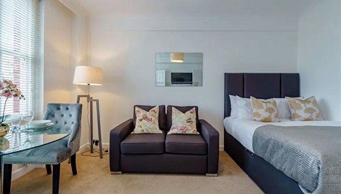 Studio To Rent In Hill Street, London, W1J