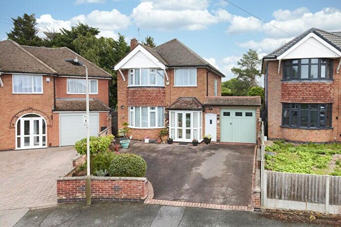 3 Bedroom Detached House For Sale In Wintersdale Road, Leicester, LE5