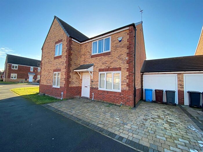 2 Bedroom Semi-Detached House To Rent In Fernwood Avenue, Liverpool, L36