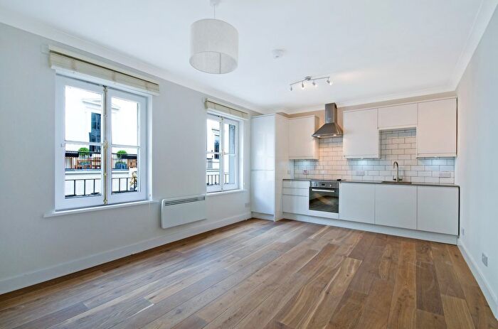 1 Bedroom Flat To Rent In Catherine Street, London, WC2B