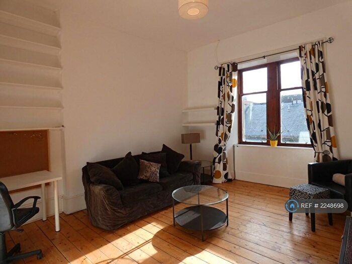 1 Bedroom Flat To Rent In Glasgow Street, Glasgow, G12