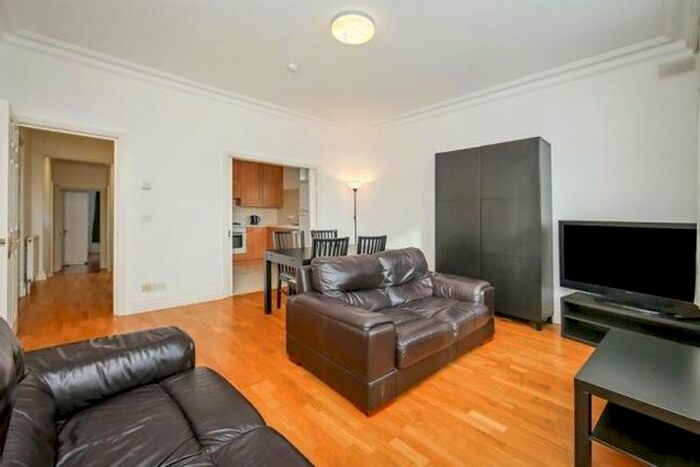 2 Bedroom Flat To Rent In Warwick Road, Ealing, W5
