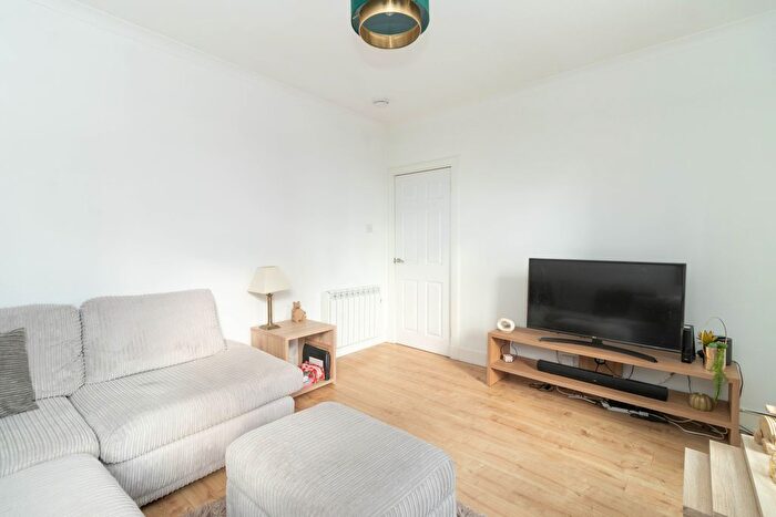 1 Bedroom Flat For Sale In Malcolm Street, Dundee, DD4